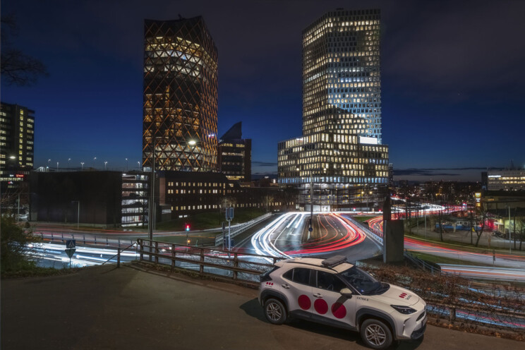 Securitas vehicle in the city