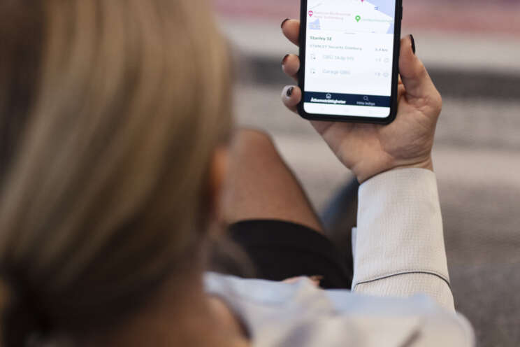 Securitas visible on a phone